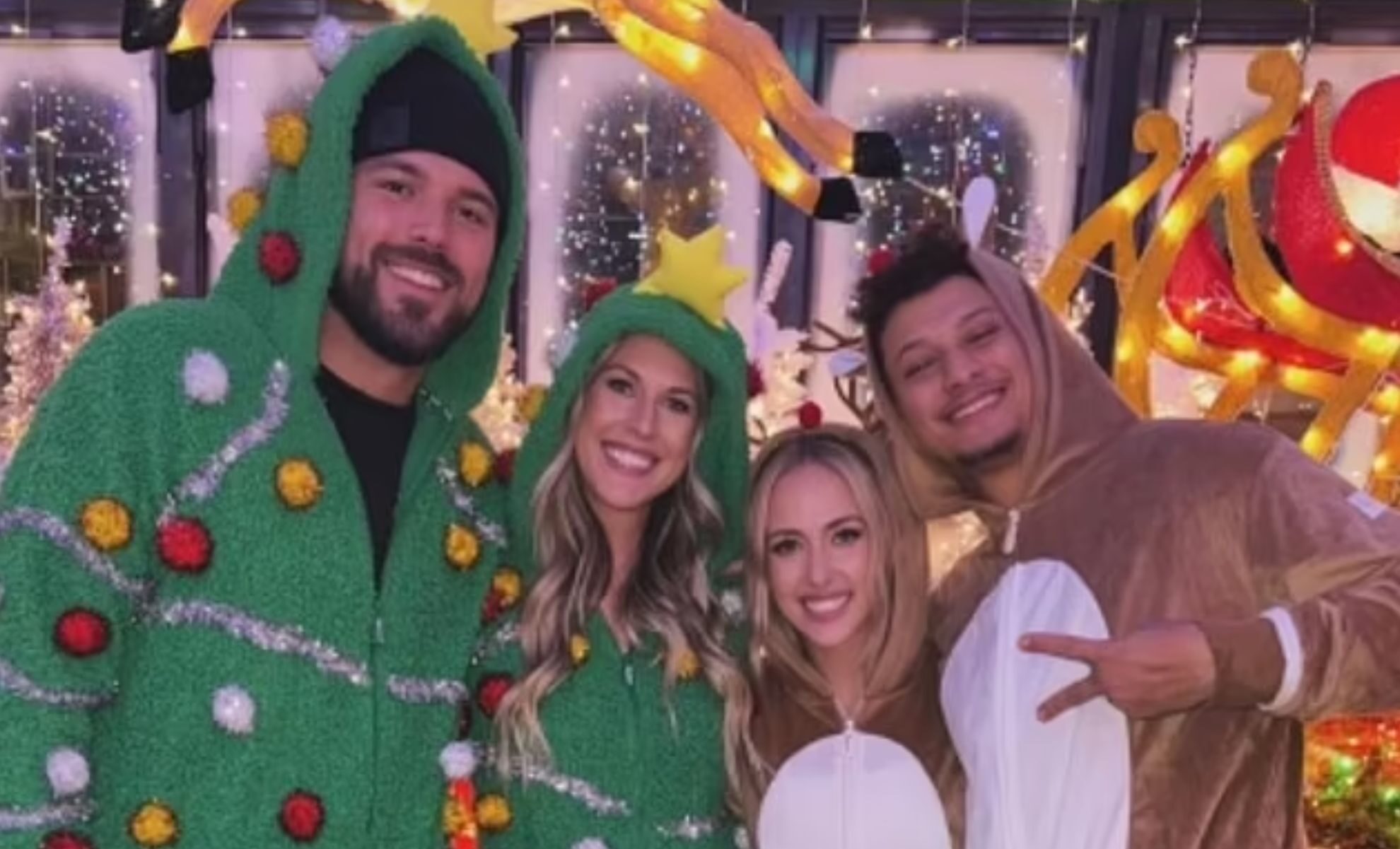 Christmas Comes Early for The Mahomes, who Trade 'Traylor' for New Couple