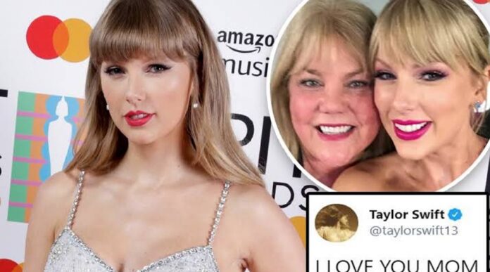 Taylor Swift and her mom Andrea